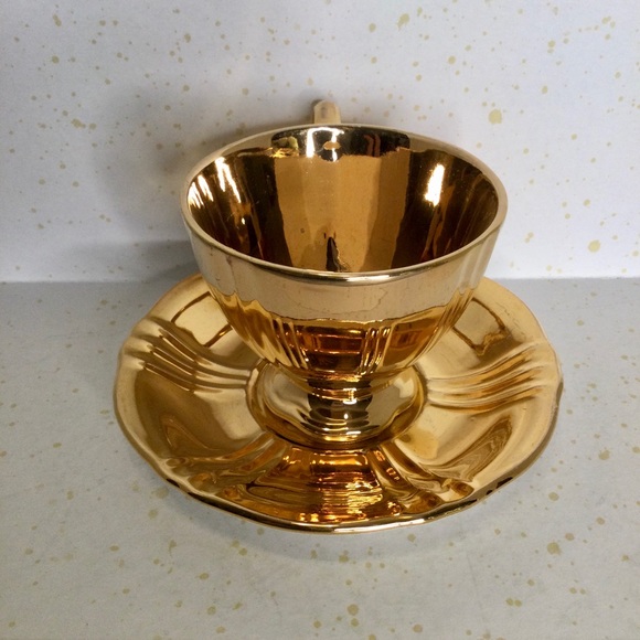 ✨HOST PICK✨VINTAGE Rare Royal Winton Golden Age Teacup and
Saucer Set - Picture 5 of 8